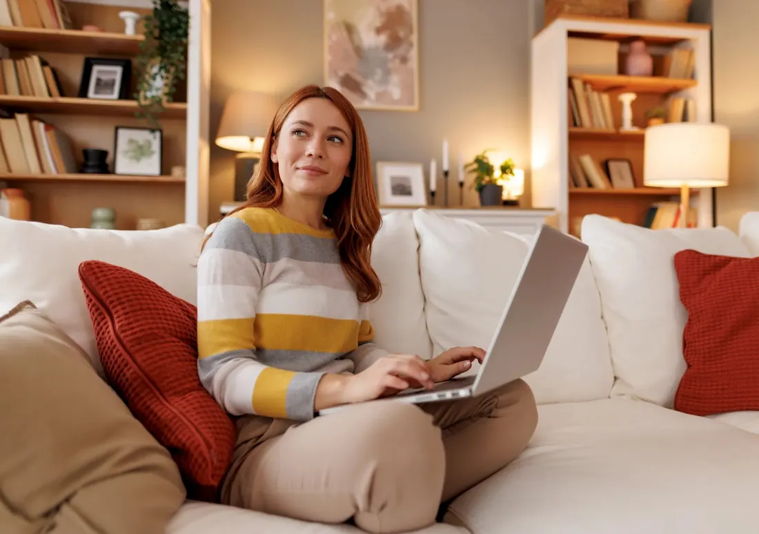 Guest relaxing in a pest-free vacation rental living room